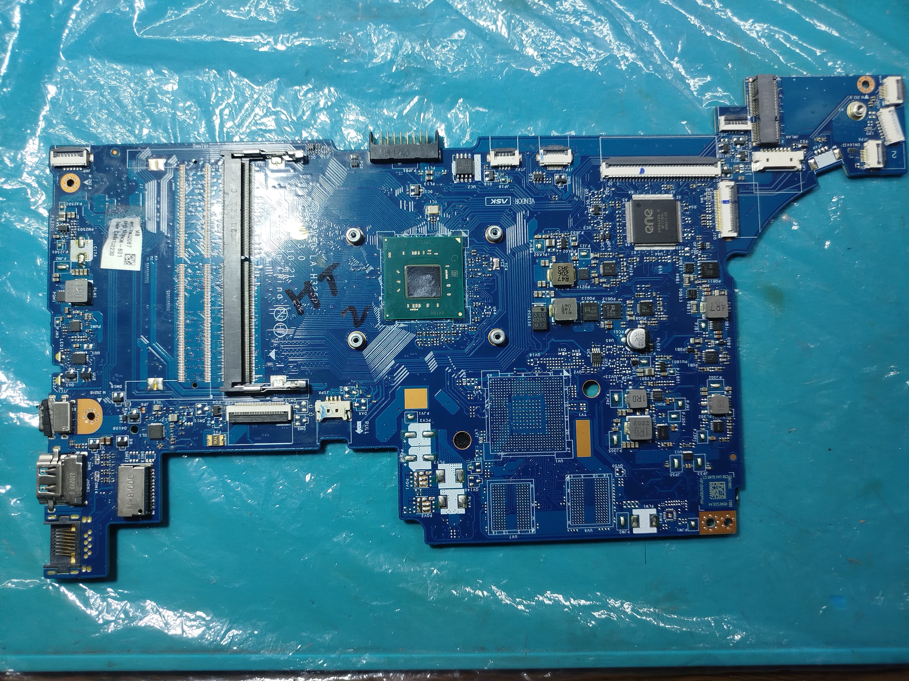 Tarjeta madre HP Pavilion 15-DW LA-H325P (Donante)